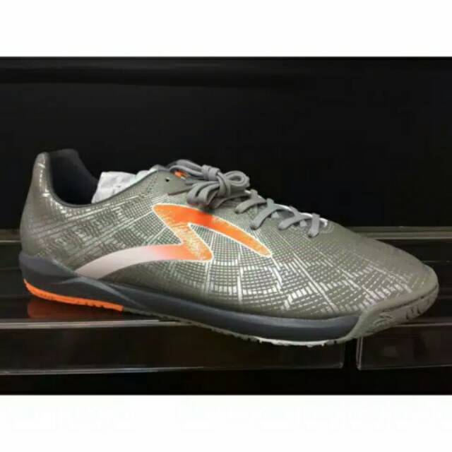 Sepatu futsal specs acceleration fury in silver original