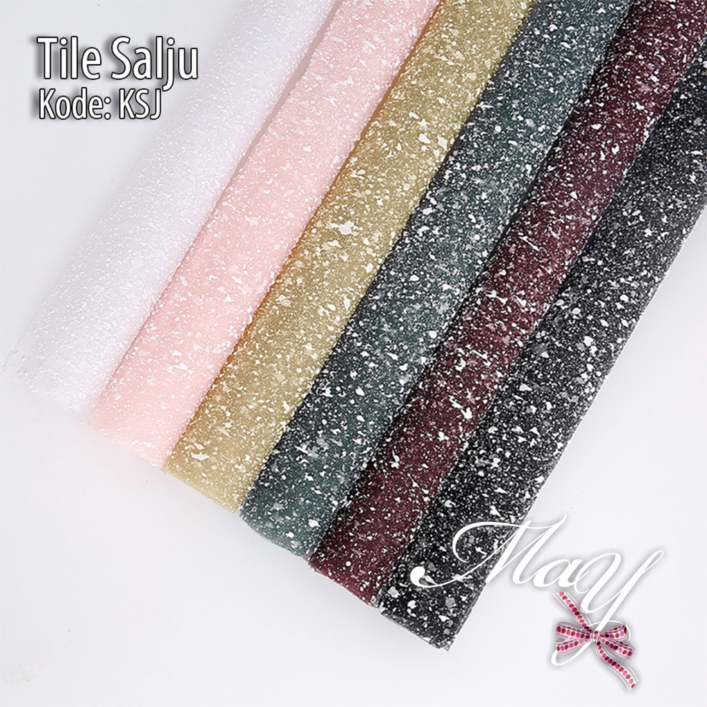 

1 lembar Tile / Tulle Salju mesh flower wrapping tissue 50x50cm