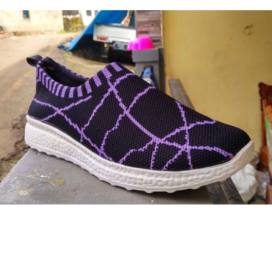 Sepatu Slip On Slavina VENOM Laba laba