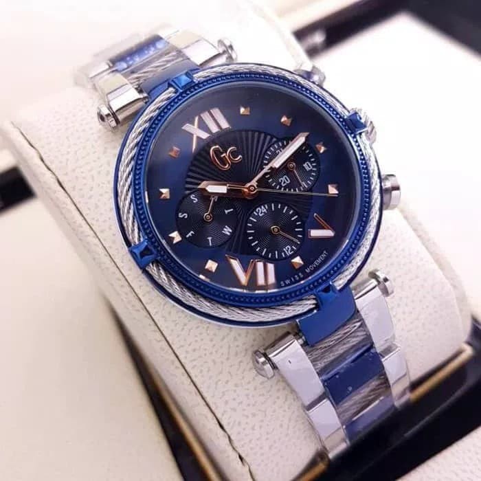 Limited Editon Jam Tangan Wanita Guess Collection Original SilverBlue