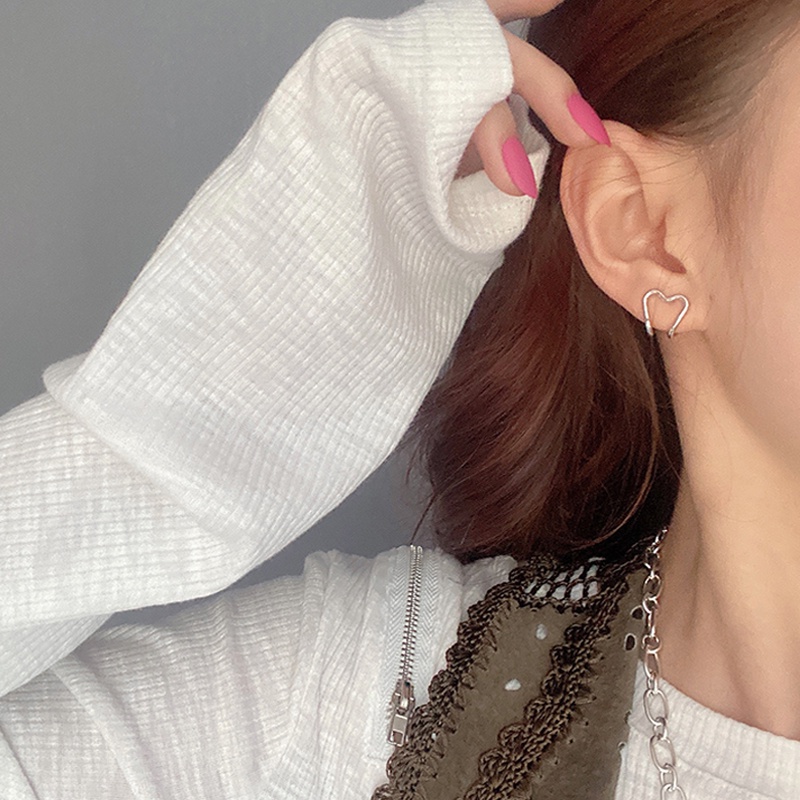 Anting Klip Tulang Telinga Bentuk Hati Ganda Warna Silver Gaya Korea Untuk Wanita