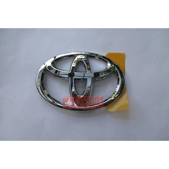 Emblem/Logo Toyota Agya Depan