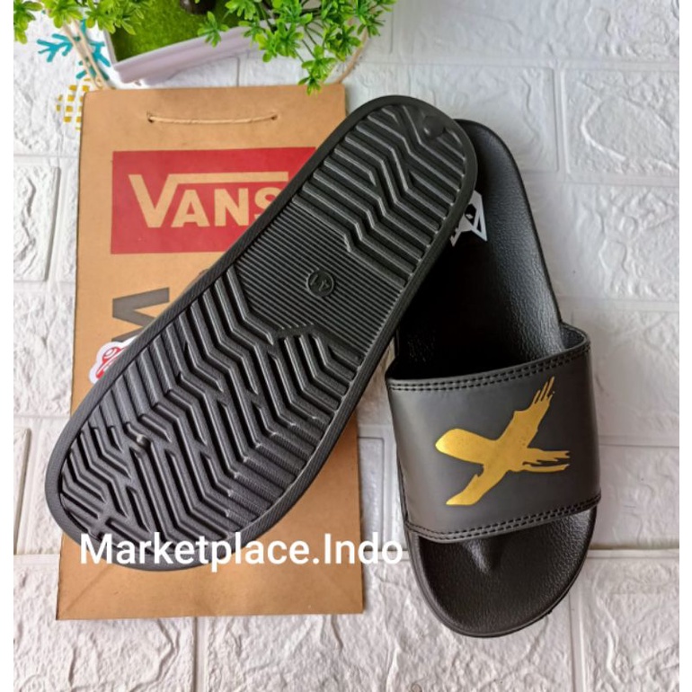 Sandal Slip On Maxslide Ori/Slide Black X Gold Grade Ori/sandal slop terlaris.-2