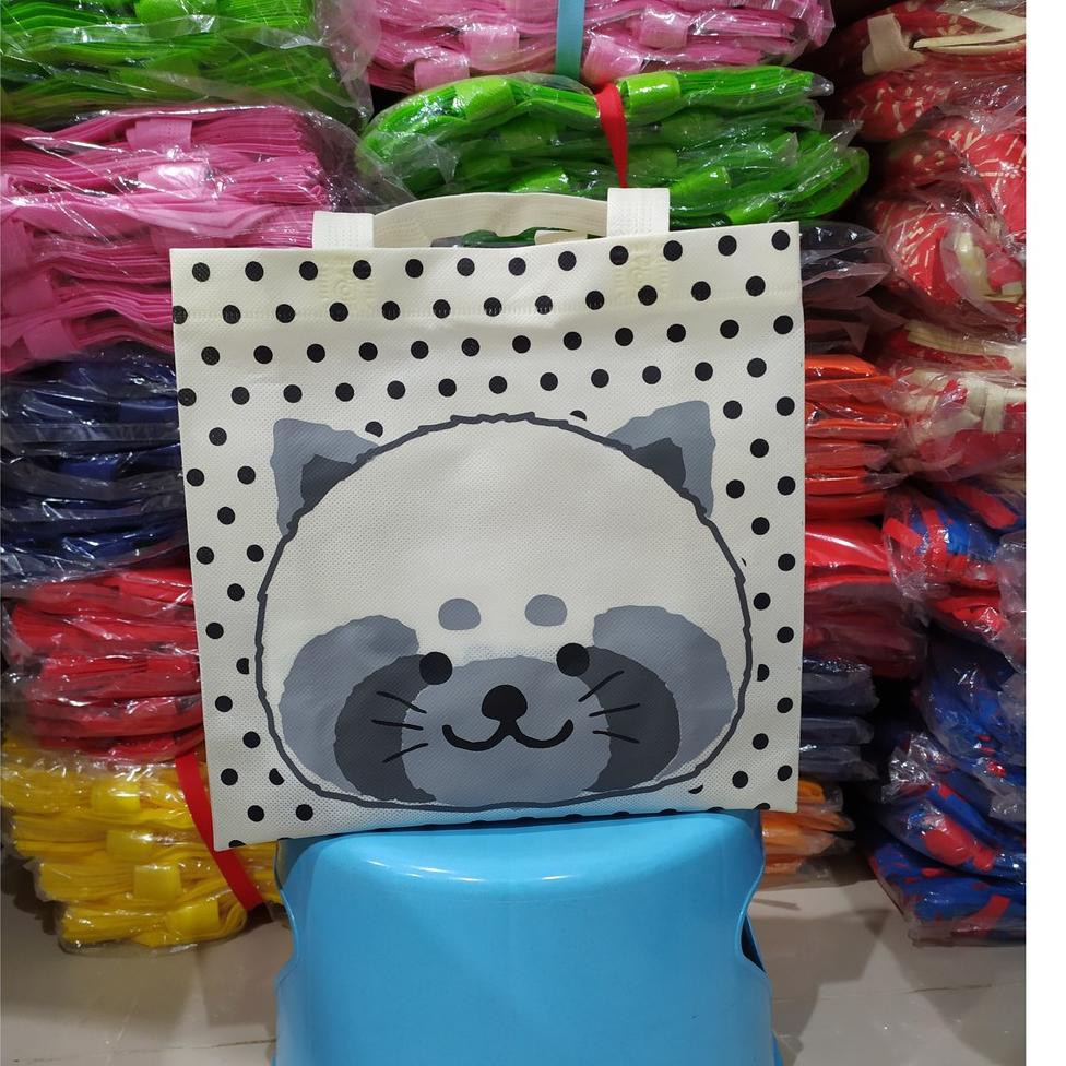 

Product Termurah..!! Goodie bag ultah Tas souvenir spunbond - Kucing & Musang つ