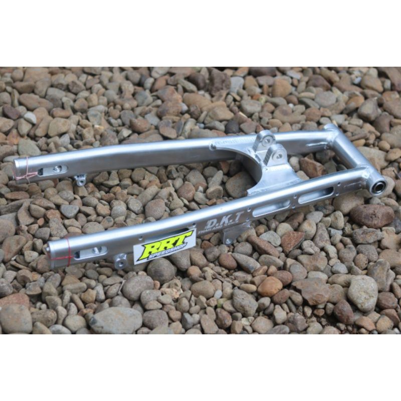 SWING Arm DKT NINJA R &amp; RR LUBANG