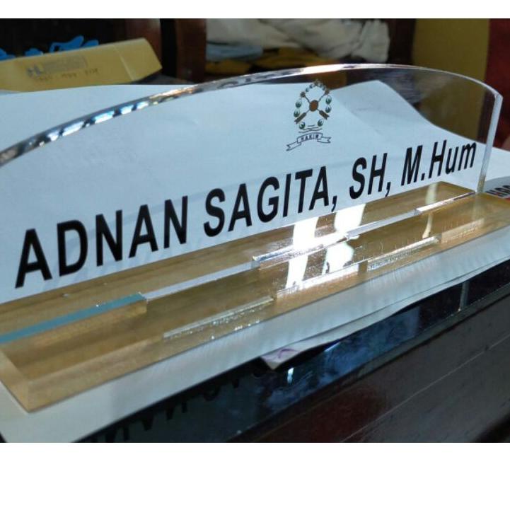 

[PRODUK SNSZ7] Papan nama meja akrilik UV custum ACK