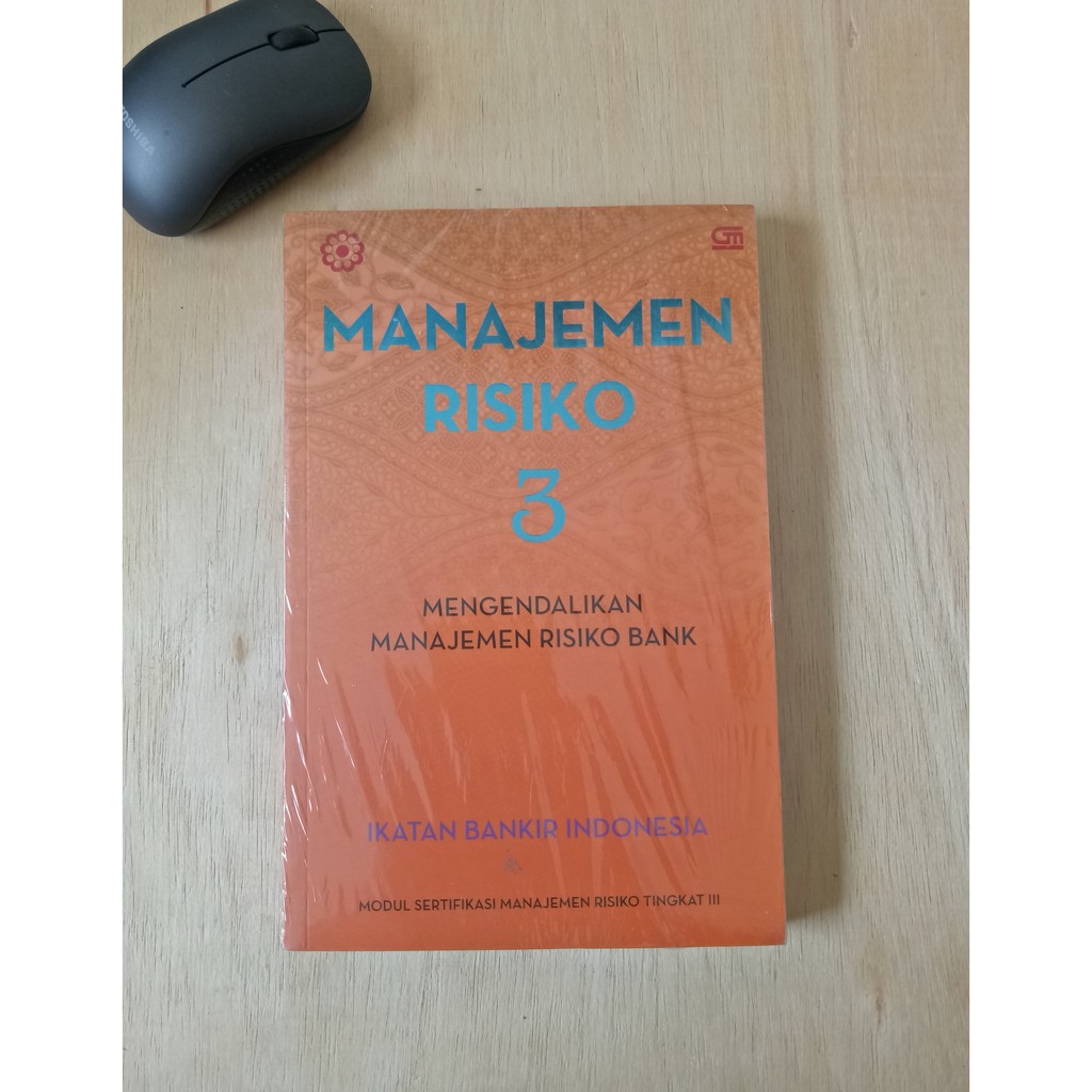 Jual Buku Manajemen Risiko 3 - Ikatan Bankir Indonesia | Shopee Indonesia