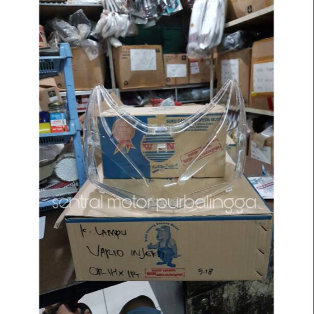 Kaca mika lampu depan vario 110 fi WIN tahun 2014 2015 2018 mika depan vario injeksi LED