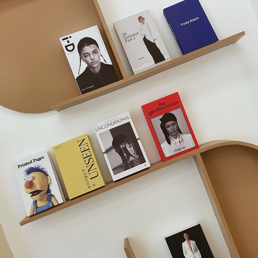 【COD Tangding】Decorate Fake Book INS Style Simple Fashion Character Model Room Home Hotel Study Cafe Posing Simulation Book