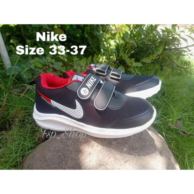 Sepatu sekolah SD Nike terlaris