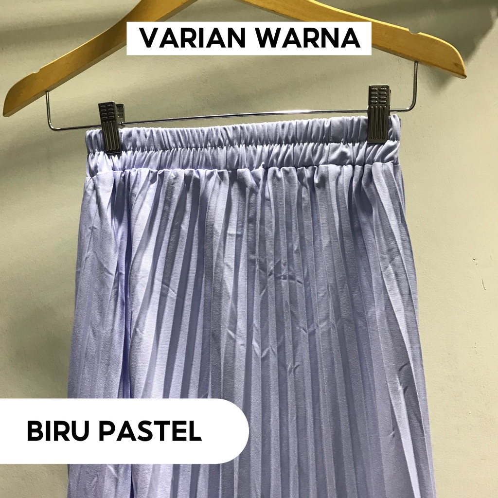 Rok plisket pendek 7/8 wanita model payung / Rok Plisket Mayung pendek / Rok Kerja Dewasa-biru pastel