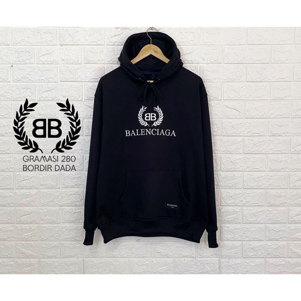 balenciaga sweat shirt