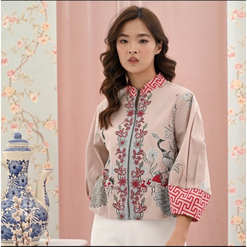 Jaket Batik Bomber