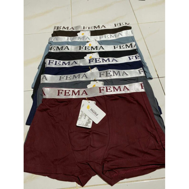 celana dalam segi empat cowok /boxer cowok XL XXL