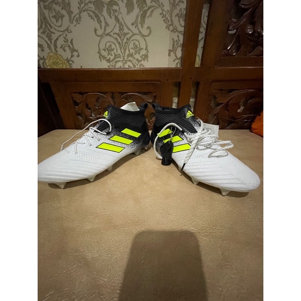 sepatu bola Adidas Ini Adidas Ace 17.1 sg