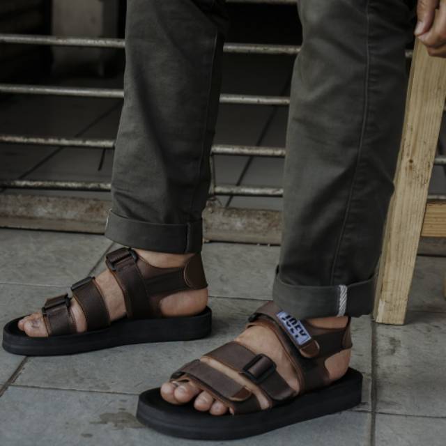 PROMO Sandal Casual Basic Simpel Gunung Pria Sandal Outdoor Sandal Distro Brand Original