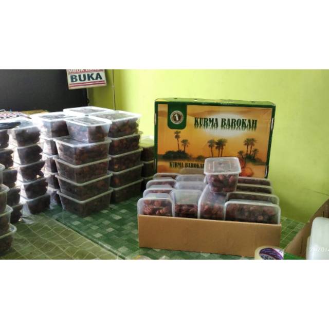 

KURMA BAROKAH 500gr (KURMA KHALAS MESIR)