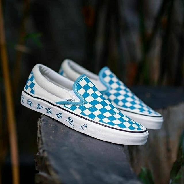 kakao friends vans