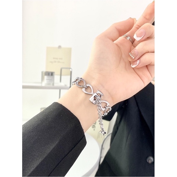 Stainless strap wanita rantai Apple watch series 8 5 4 6 2 3 7 cuff love hati chain aksesoris iwatch 45mm 42mm 44mm 41mm IWO lucu