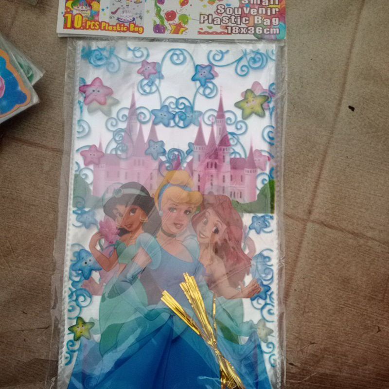 

plastik bingkisan