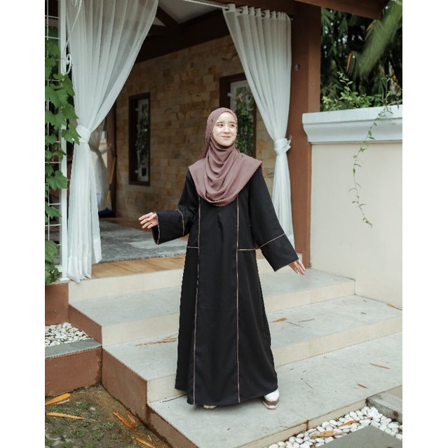 Raline Abaya