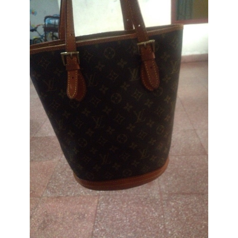 link tas tote LV tabung