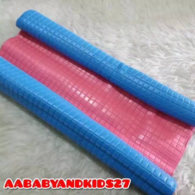 Perlak Bayi Jessi Biru Polos Ukuran +/- 63x58 cm-Perlak Jessi Biru Polos besar -Alas Ompol Bayi