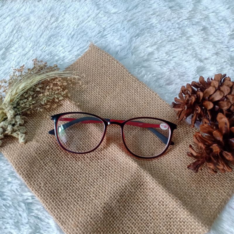 Kacamata Minus 1.00 s/d 1.50 Untuk Jarak Jauh Model Wanita