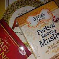 Buku Doa Dzikir Perisai Seorang Muslim Al Ghuroba Shopee Indonesia