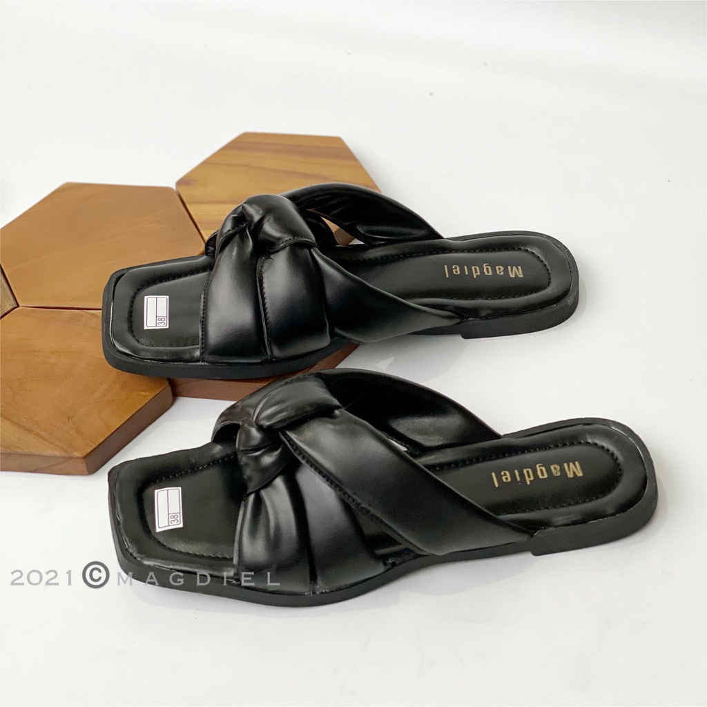 Magdiel - Vinka Sandal Wanita