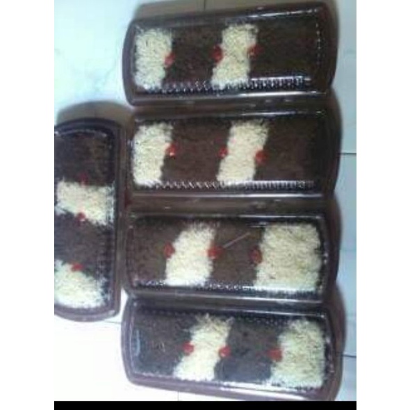 

Brownis Kukus cokelat dan Bolu Pandan keju