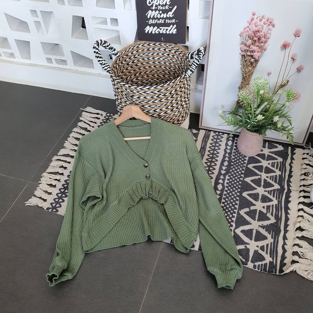 Curlie Moon Cardie Rajut Cardigan Croptop Kancing Hidup Korean Look