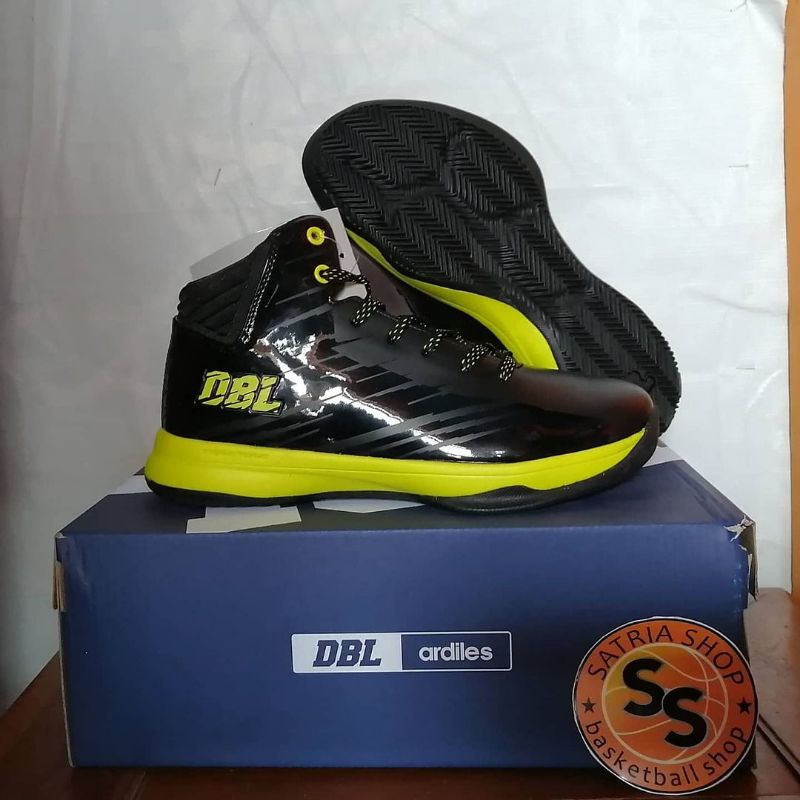 Sepatu basket DBL | Aza Fundamental | HITAM-CITROEN | Original