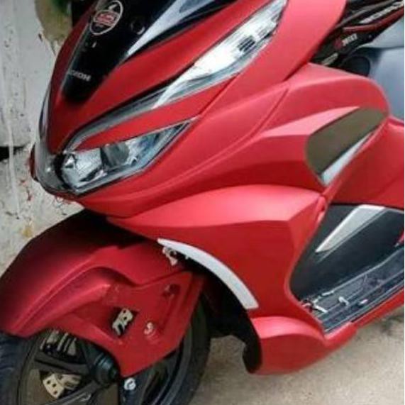 Skotlet Metalik Kilap & doff merah /  Sticker Metallic Glossy Candy & Doff merah