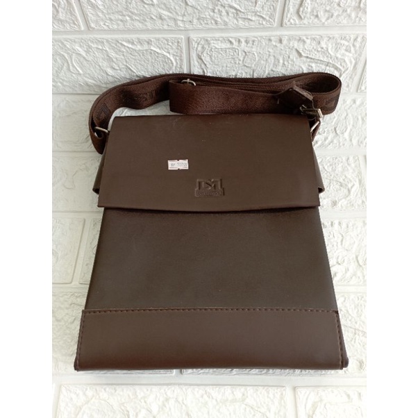 tas selempang cowok dwanmiss