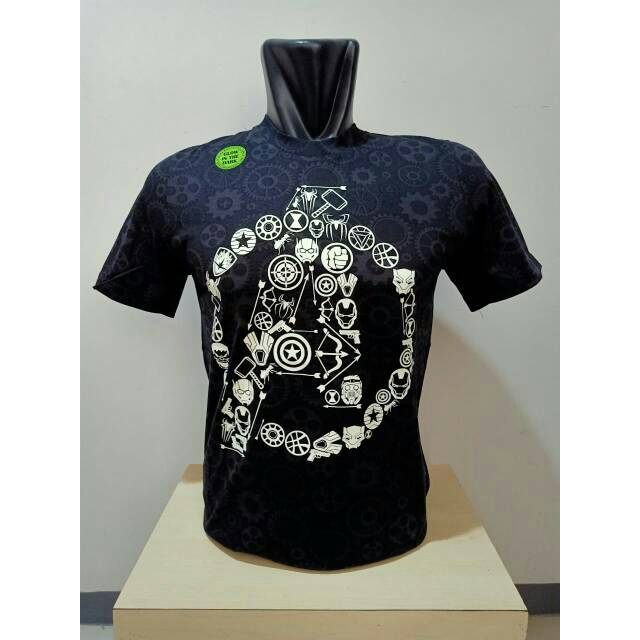 Kaos Superhero Glow in The Dark Motif