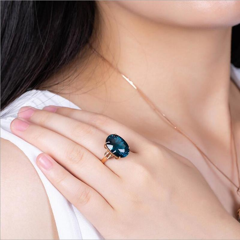 Cincin Silver S925 Rose Gold Wanita Hias Kristal Berlian Biru Sapphire Merak Untuk Nikah / Tunangan