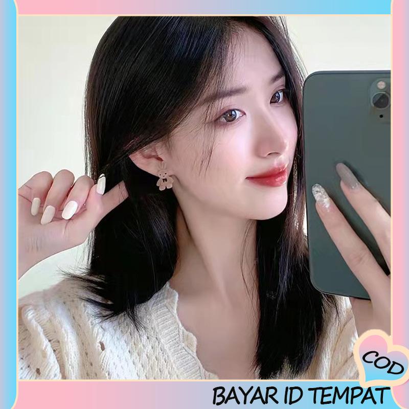 COD❤️ Anting Kelinci Berkelompok Kecil Sederhana Semua Pertandingan Anting Musim Gugur Musim Dingin Wanita-A.one