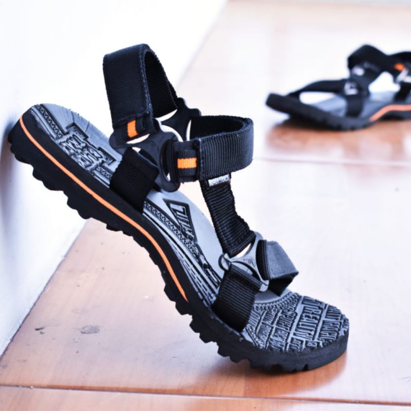 SANDAL GUNUNG PRIA // WANITA // NEW DASCHA // SANDAL GUNUNG OUTDOOR // SANDAL HIKING ANTI SLIP UKURA