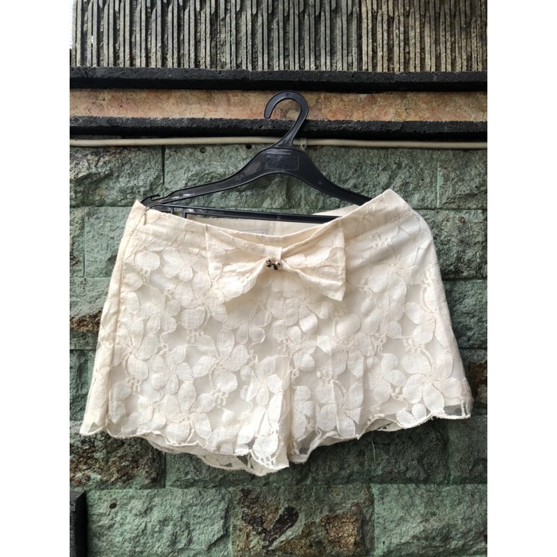 Preloved ANAP Brokat White Pants