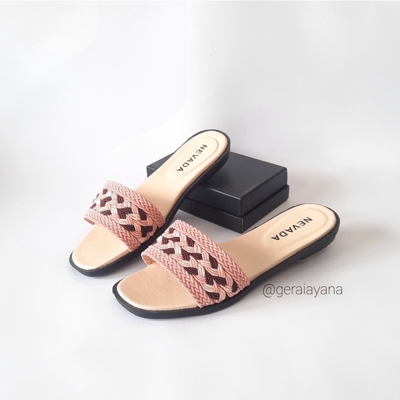 DISKON DAY! PRODUK BARU Sandal Wanita Pita - Slop Pita Wanita