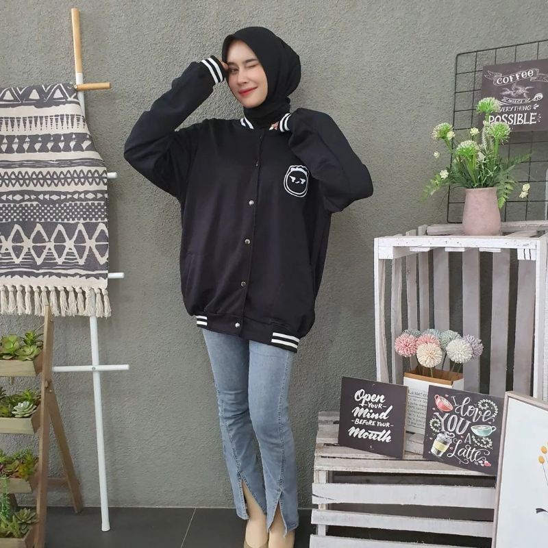 jaket sweater BE smile basebbal XXL