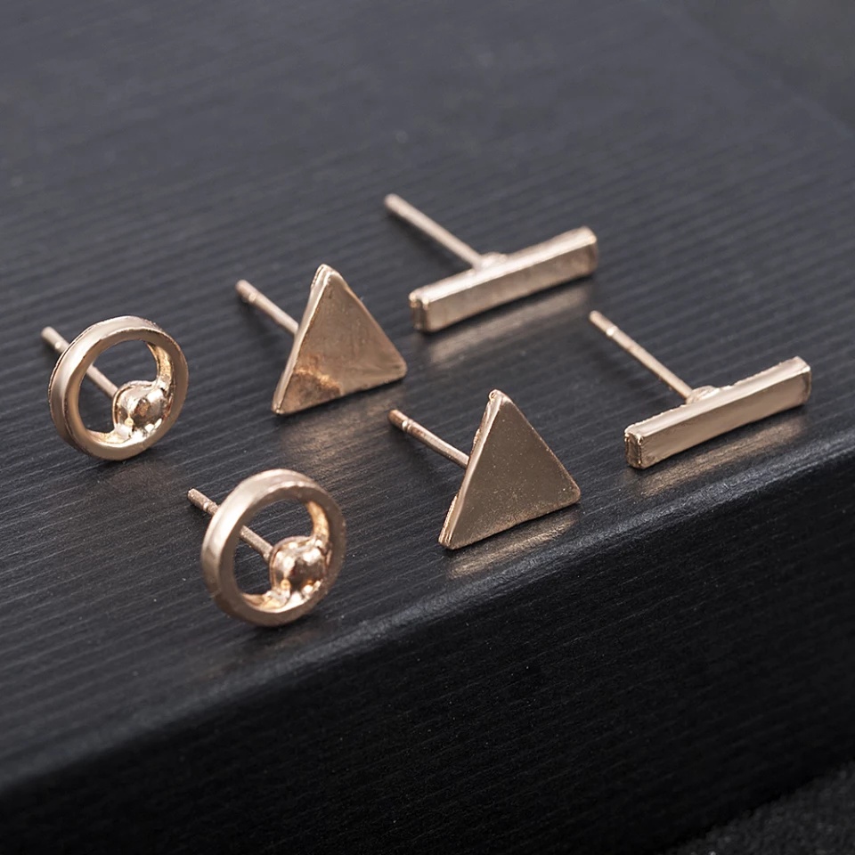 3 Pair / Set Wanita Sederhana Cubic Triangle Geometric Shaped Stud Earrings