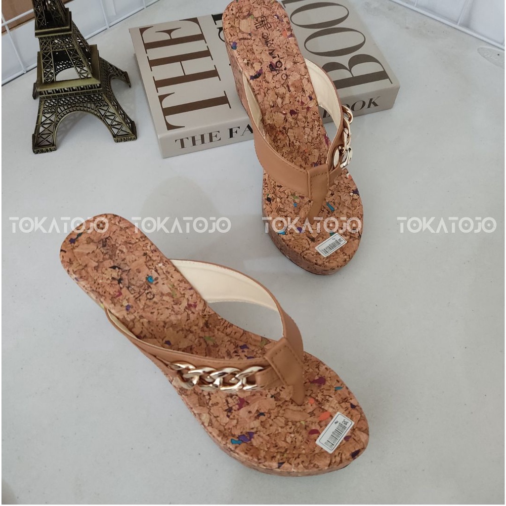 SANDAL WEDGES JEPIT AKSESORISRANTAI CANTIK ELEGAN TERBARU KEKINIAN KDM024