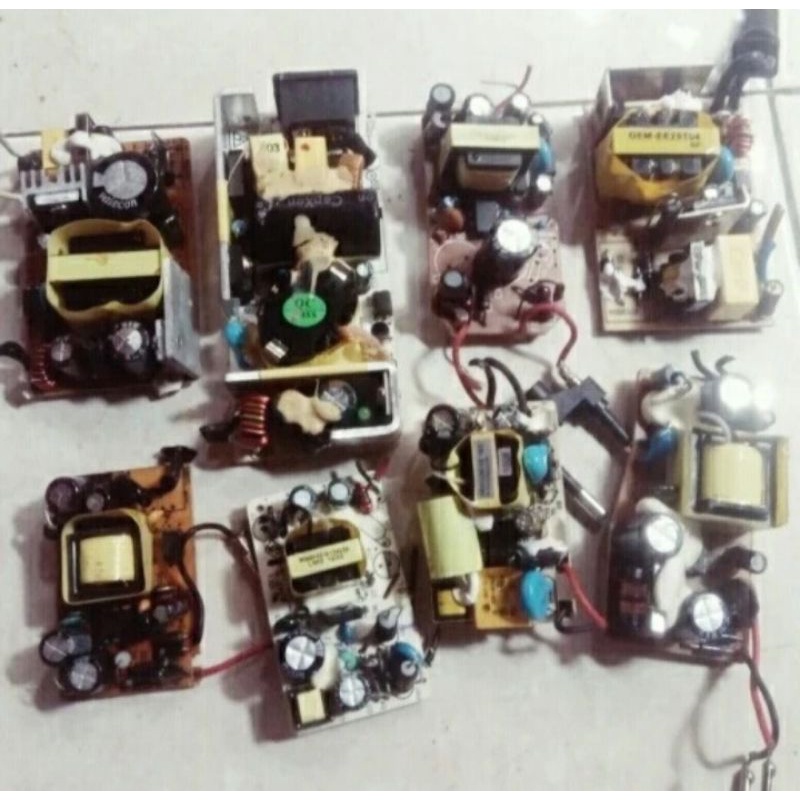 satu kilo PCB adapter bermacam Vol dan Amper ,jual opreker