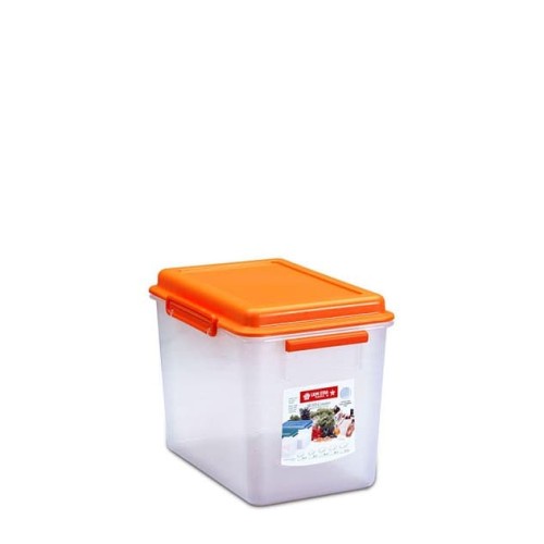 container plastik/box lion star silvo 4 ls