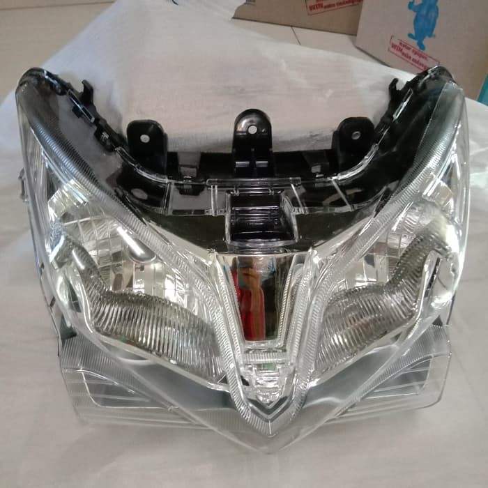 Reflektor/lampu Depan Vario Techno 125