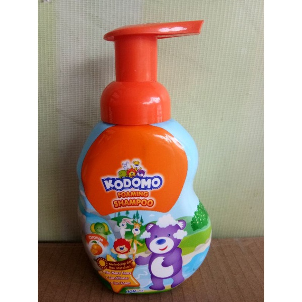 KODOMO FOAMING SHAMPOO STRAWBERRY, ORANGE 250ML