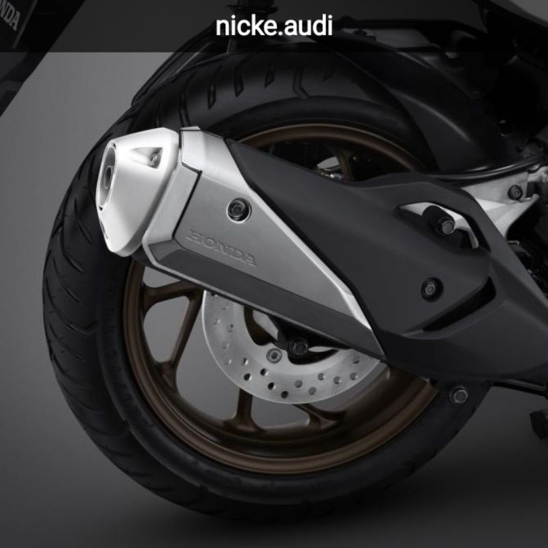 Garnish Cover Muffler Knalpot Vario 160 / Garnish Vario 160 Original Honda