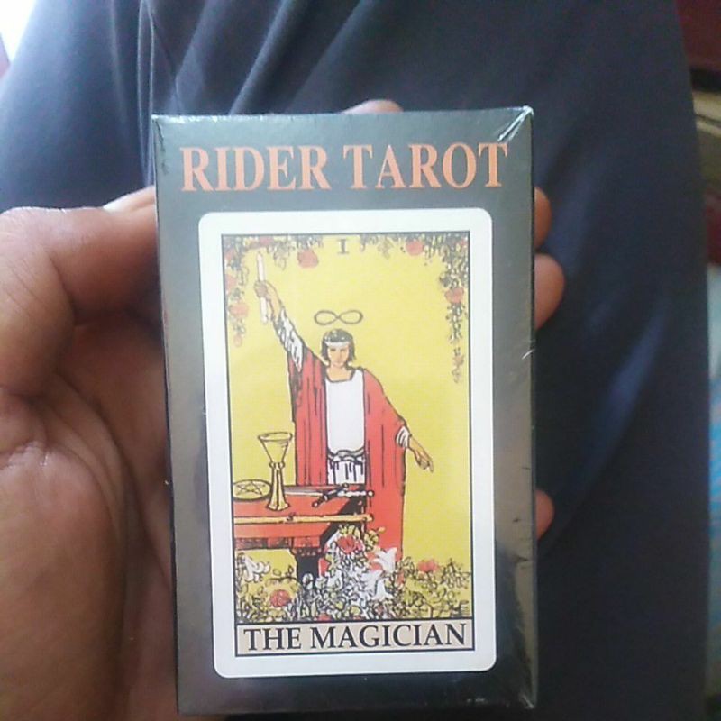 Tarot card